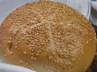 Sesambrötchen